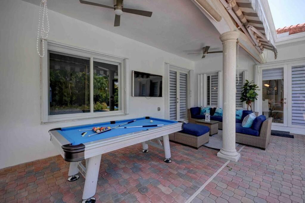 Miami 5Br Villa W Heated Pool, Games & Bbq L01 カトラー・ベイ エクステリア 写真