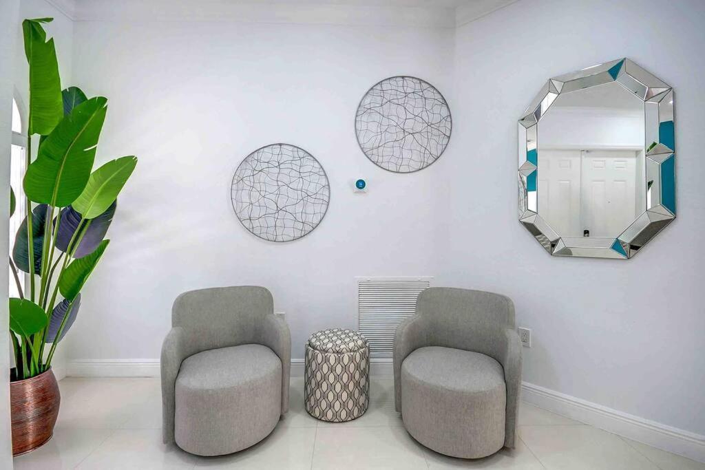 Miami 5Br Villa W Heated Pool, Games & Bbq L01 カトラー・ベイ エクステリア 写真